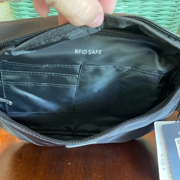 NWT The Foldie Crossbody Bag - Picture 10 of 13